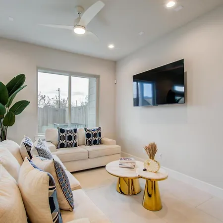 Comfort Exceed In This 3 Bedroom Premium In Houston! Exterior photo
