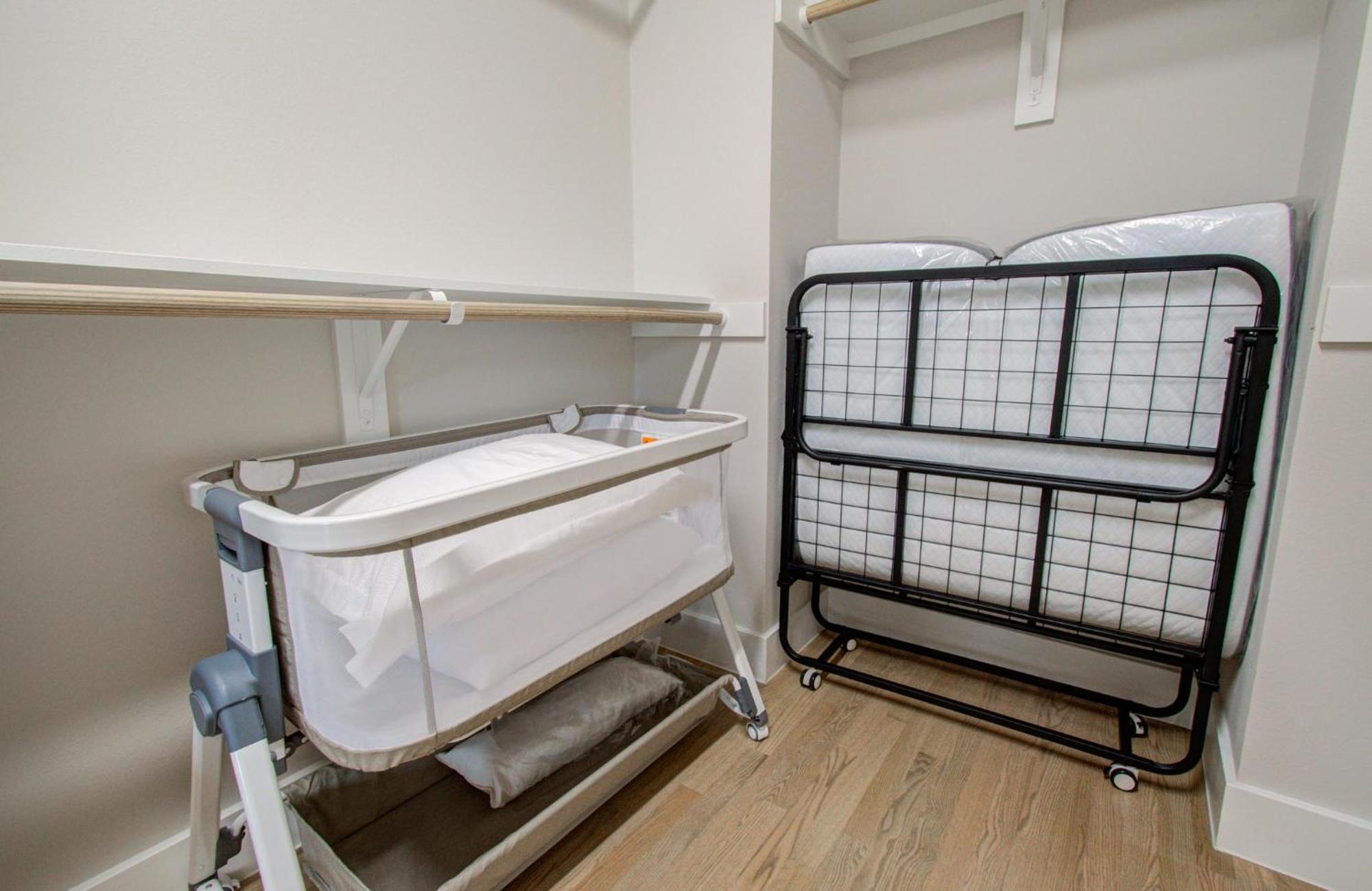 Holiday home Comfort Exceed In This 3 Bedroom Premium In Houston!