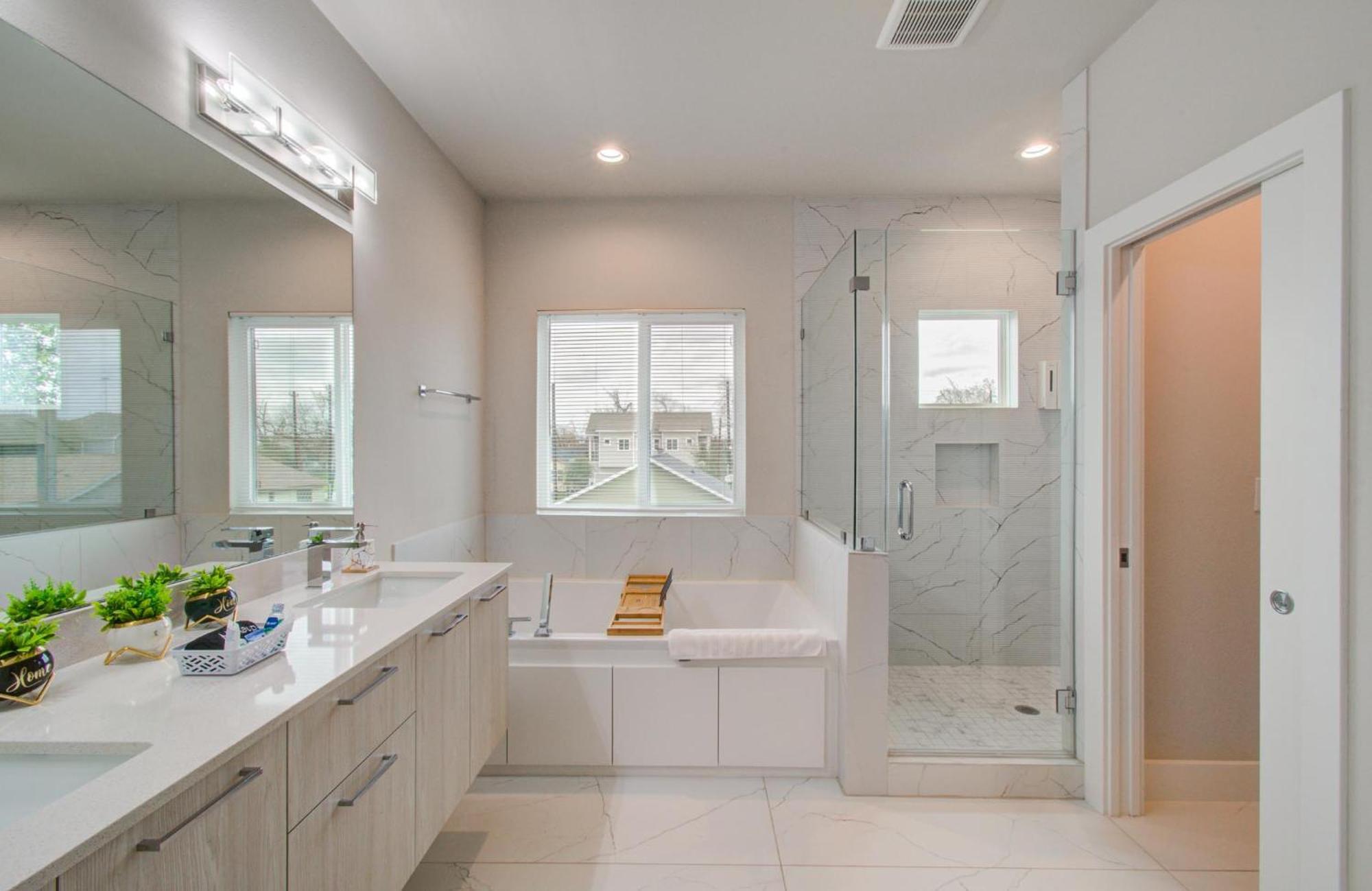 Holiday home Comfort Exceed In This 3 Bedroom Premium In Houston! Houston